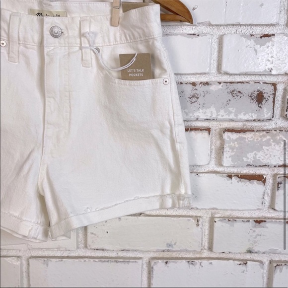 2 for 1! Madewell High Rise White Frayed Hem Shorts EUC AND! Similar pair by Gap - Picture 5 of 16